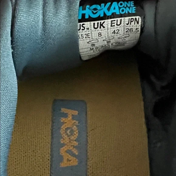 Hoka Blue Bondi 8 Y
Running Shoes 8.5 wide. EUC. Amazing shoes. - Picture 8 of 9